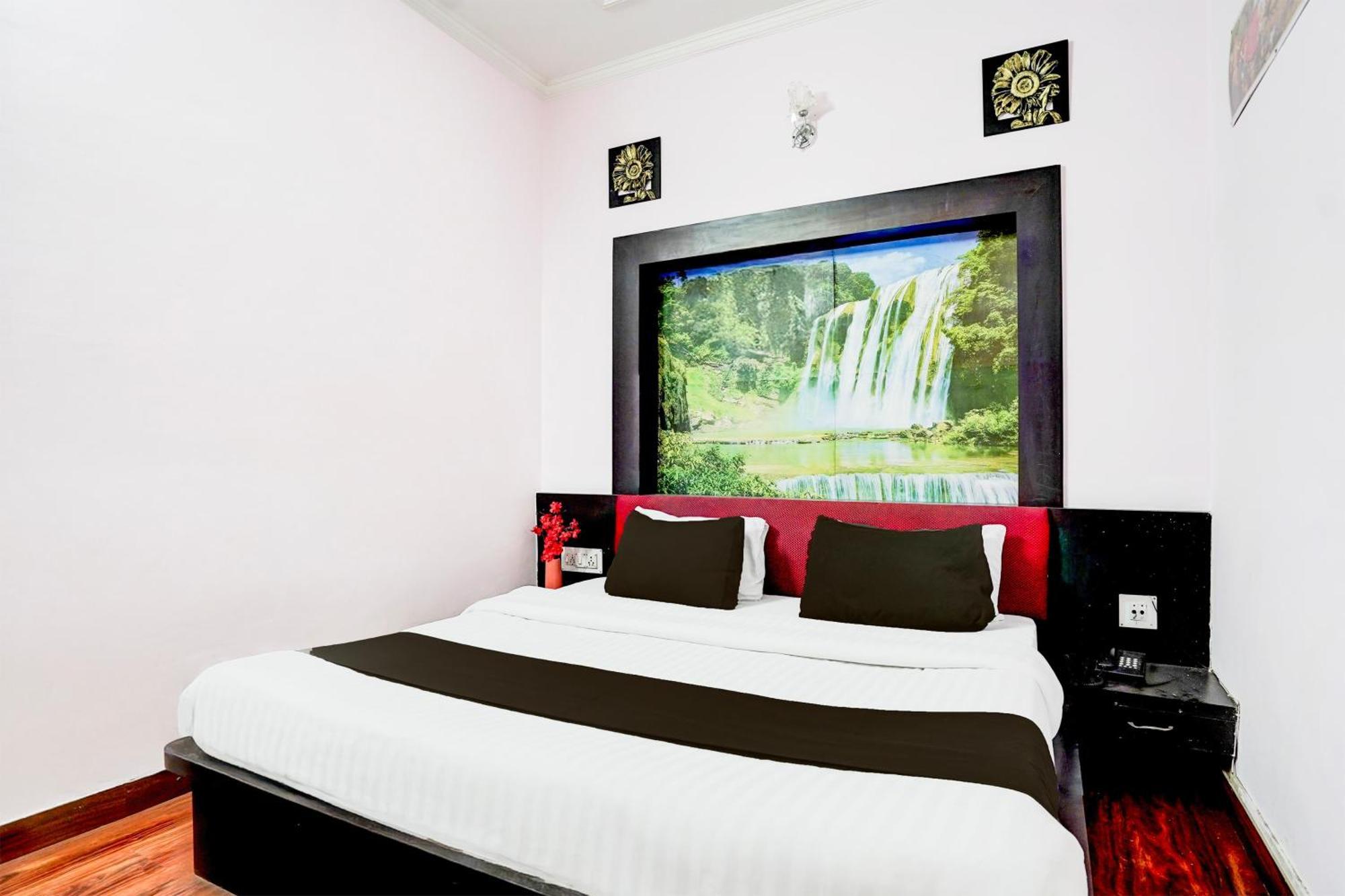 Super Hotel O Krishna Nagar Chowk Near Ongc Dehradun Exterior photo